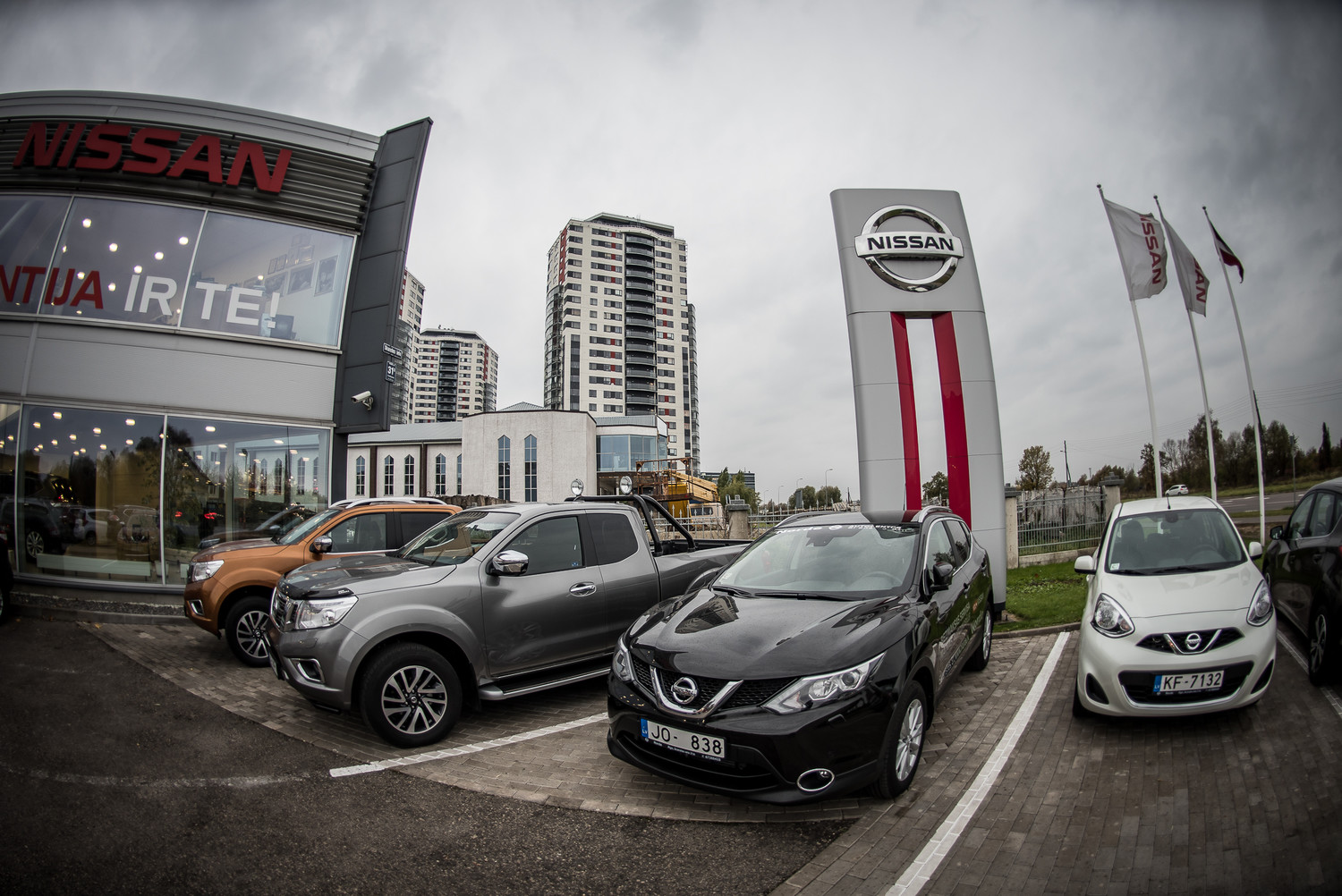 Фотография к новости Латвийские новости источник Nissan, Honda и Toyota в Латвии