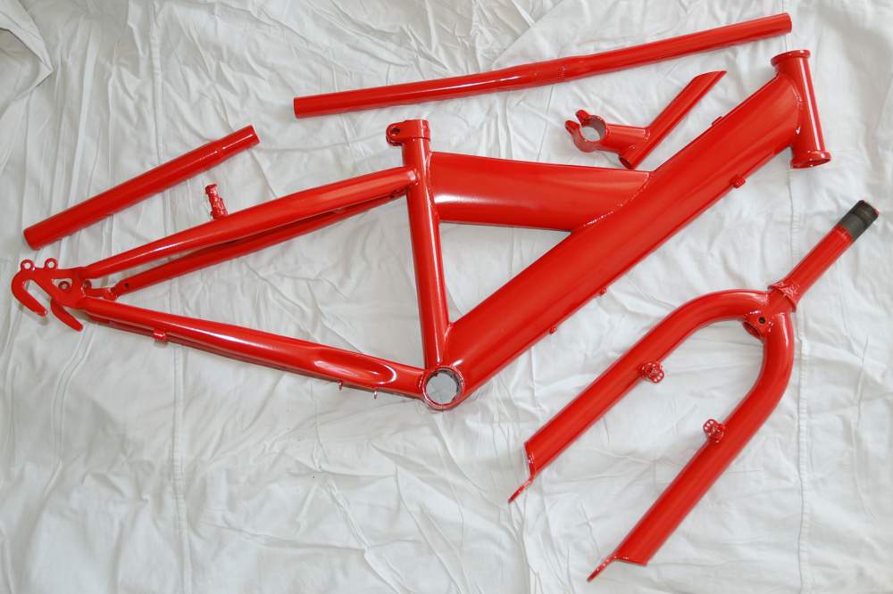 Фотография к новости Порошковая покраска велосипеда и железных труб